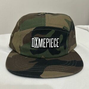 Dimepiece Hat